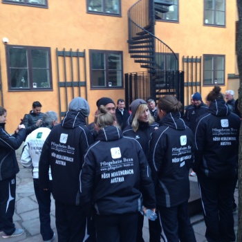 Photo stoRy for today™ –  Gamla stan and female football